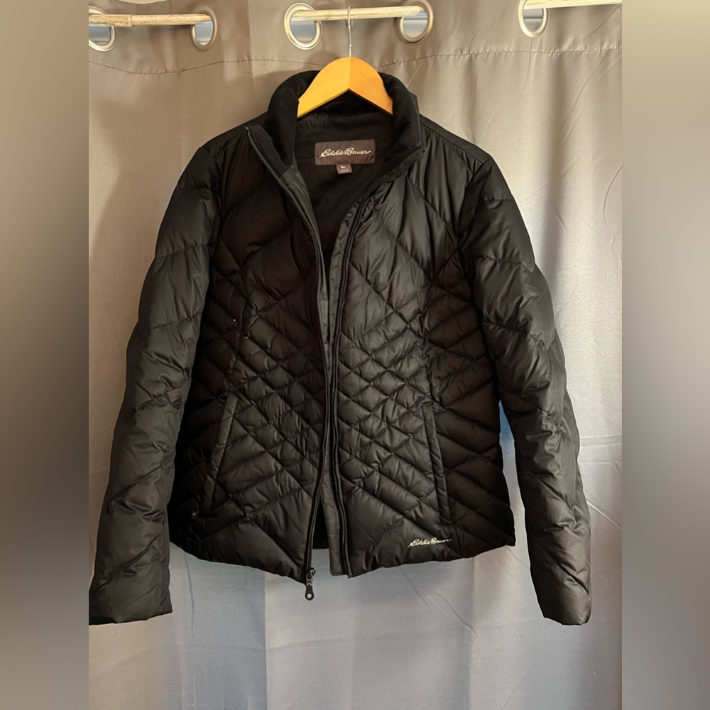 Eddie Bauer Classic Women’s down jacket